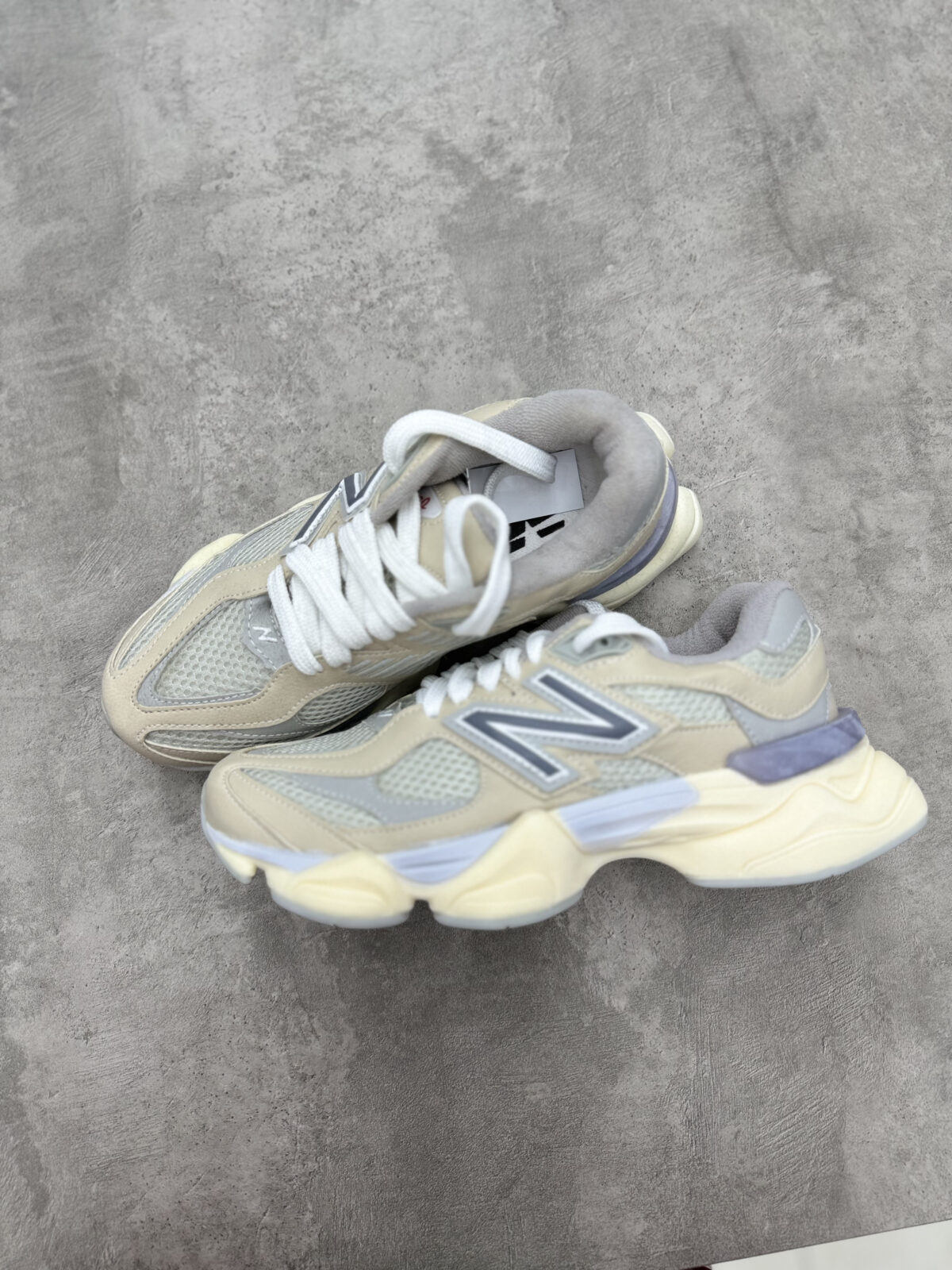 NB 9060 BEIGE