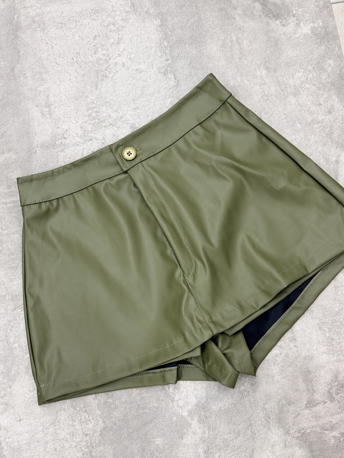 Skort Sand