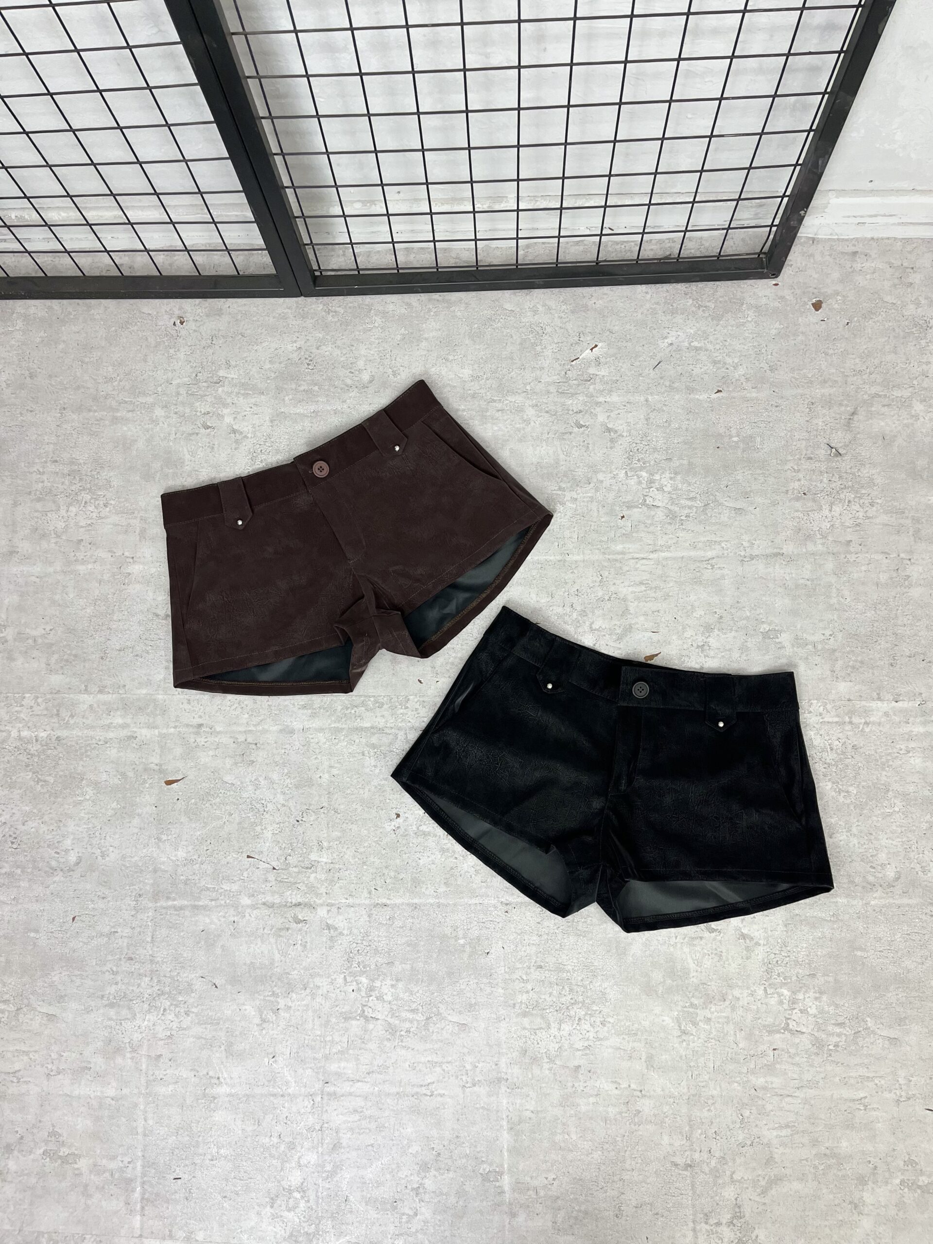 Short Kiara